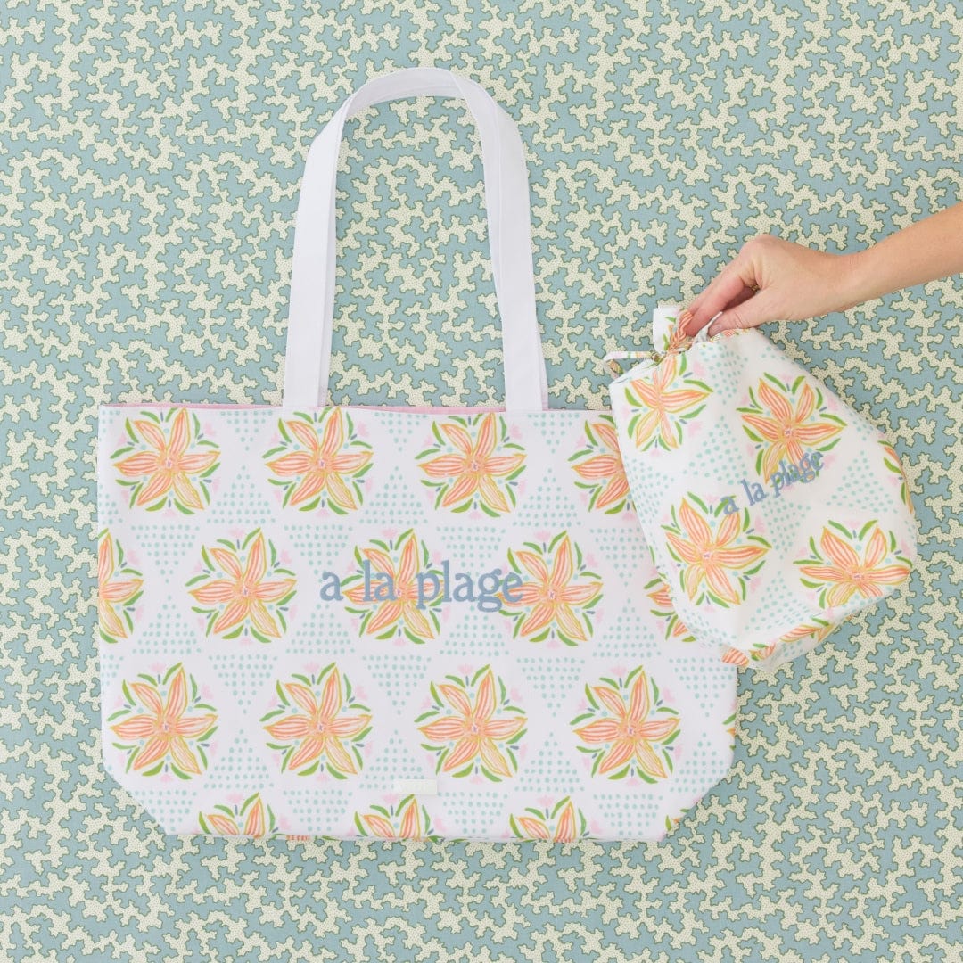 Lulie Wallace x Weezie Beach and Wet Bag Set - Image 9