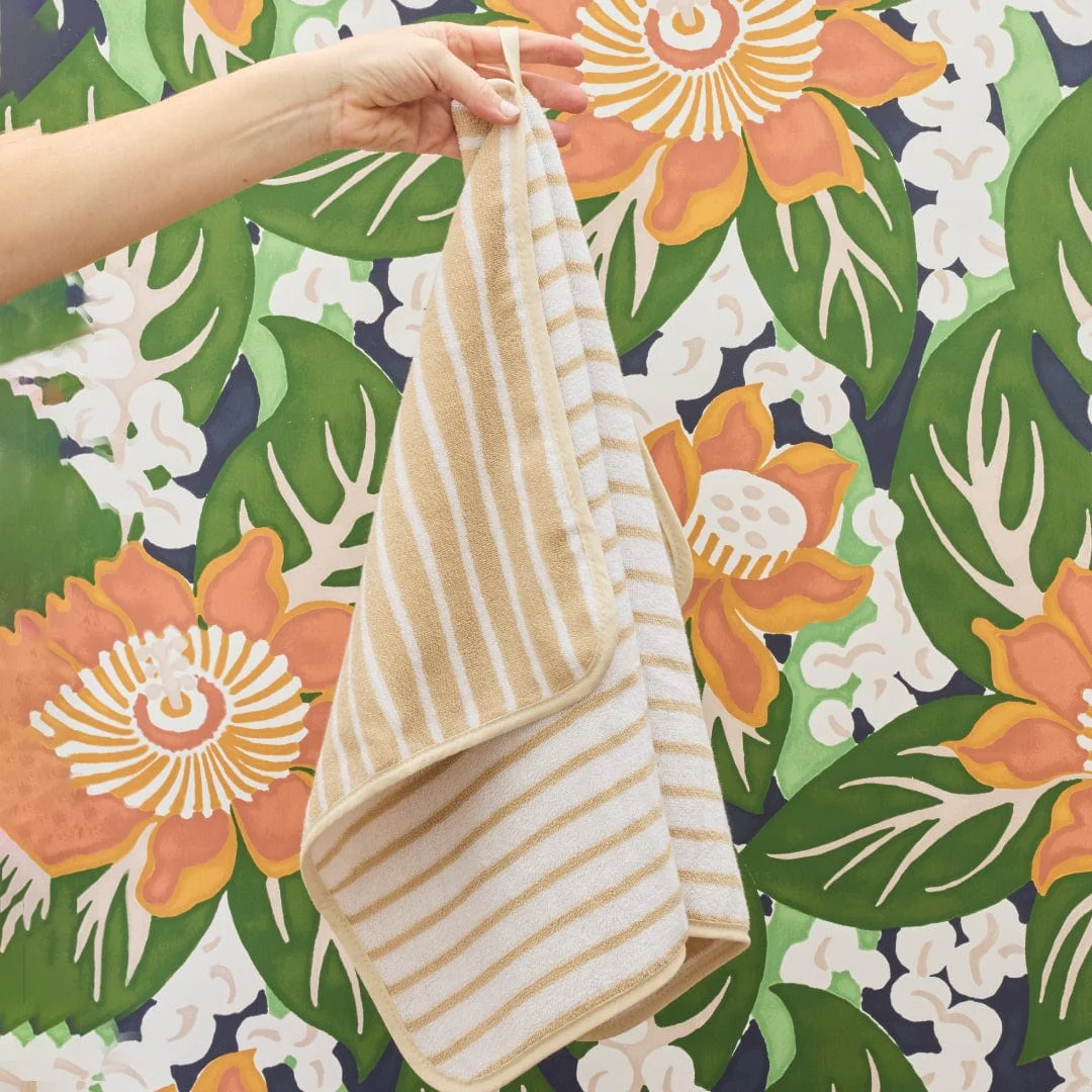 Patterned Bath Towel - Image 11