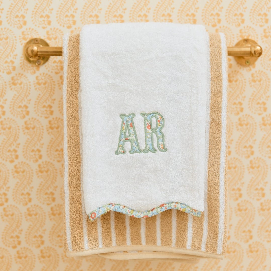 Patterned Bath Towel - Image 12