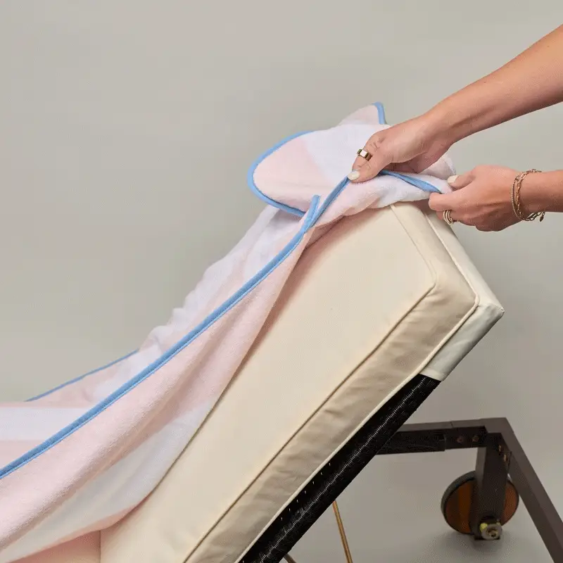 Pool Lounge Cover - Image 4