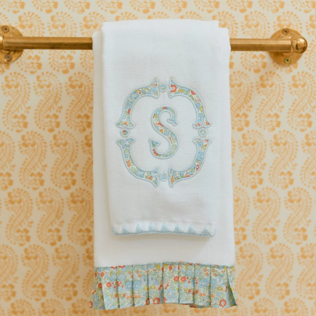 Powder Bath Towels pleated with Liberty London (pair) - Image 5