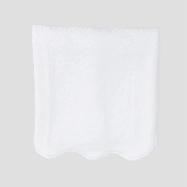 Scallop Bath Towel - Image 12
