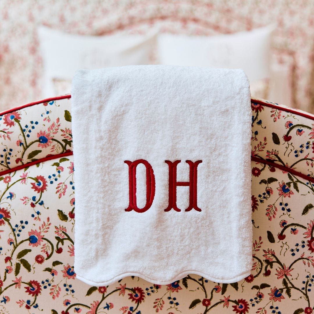 Scallop Bath Towel - Image 13