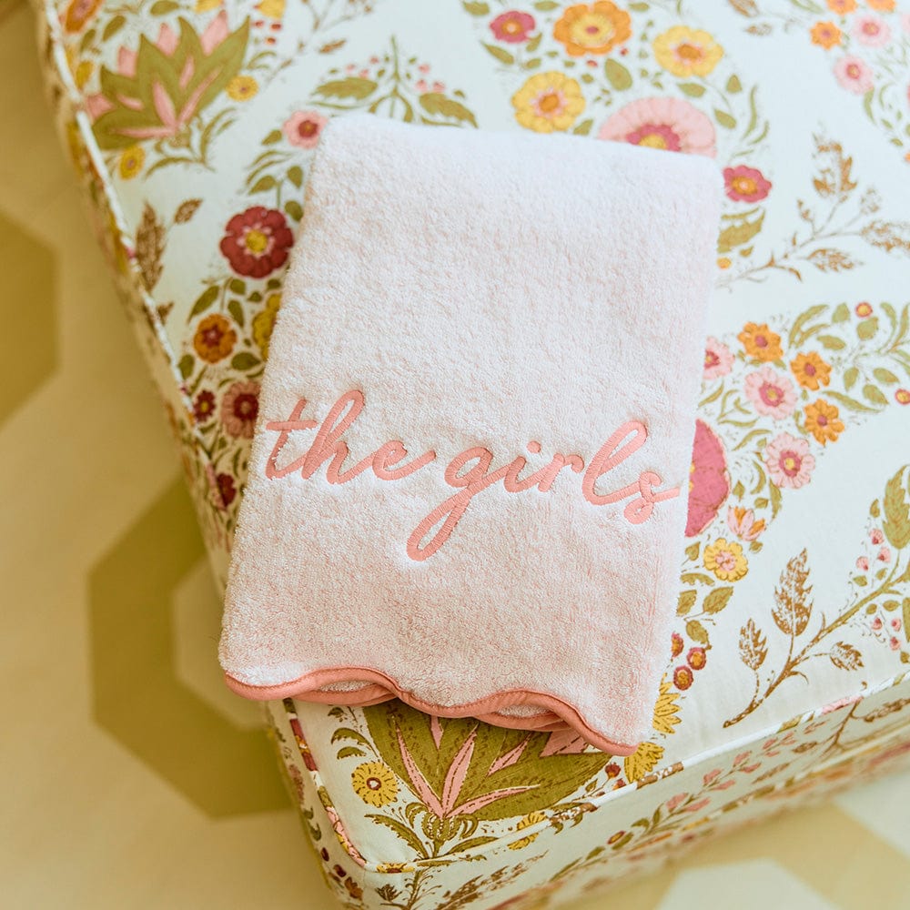 Scallop Bath Towel - Image 31