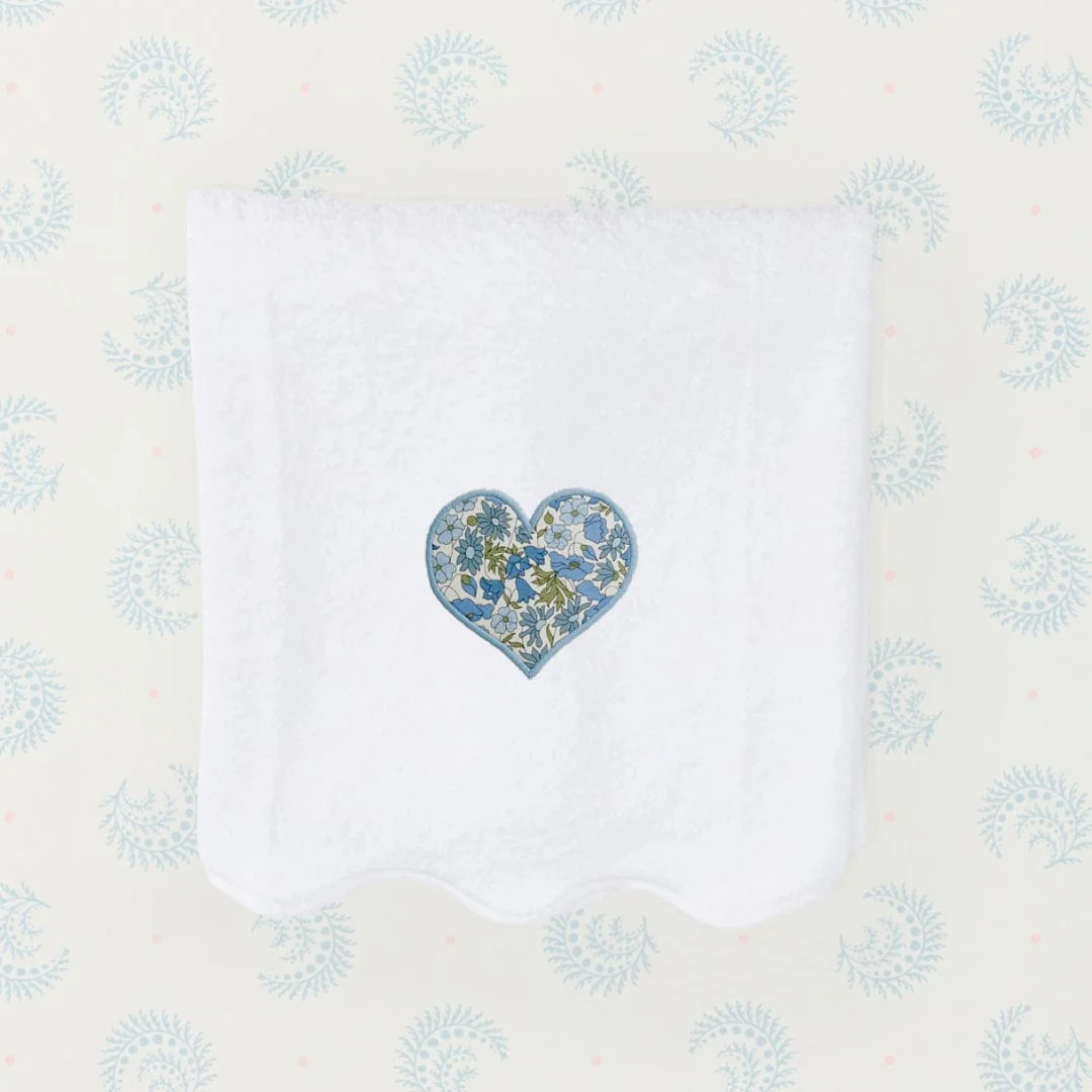 Scallop Bath Towel - Image 52