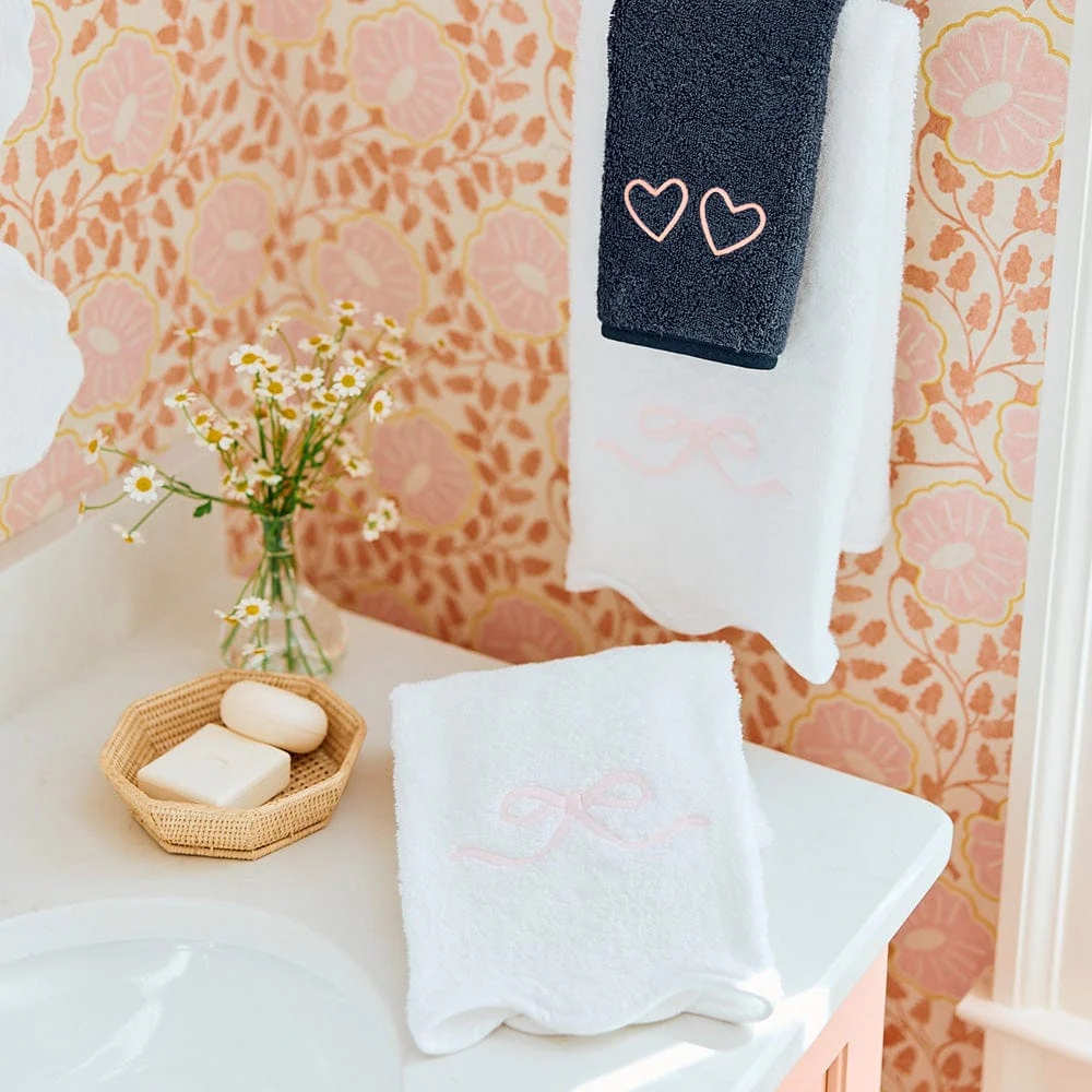 Scallop Hand Towels (pair) - Image 16