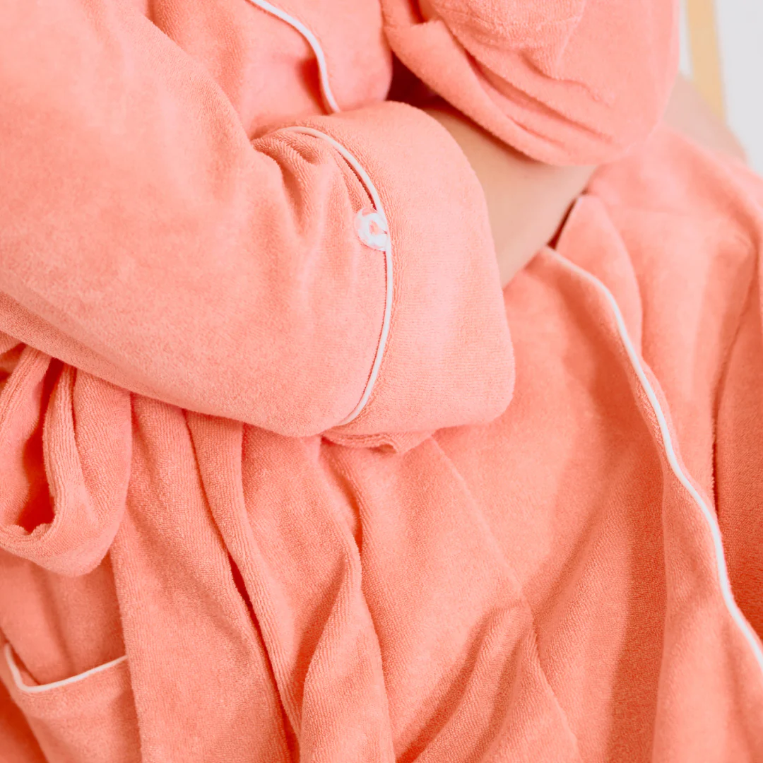 Women's Long Scallop Lightweight Robe - Image 57